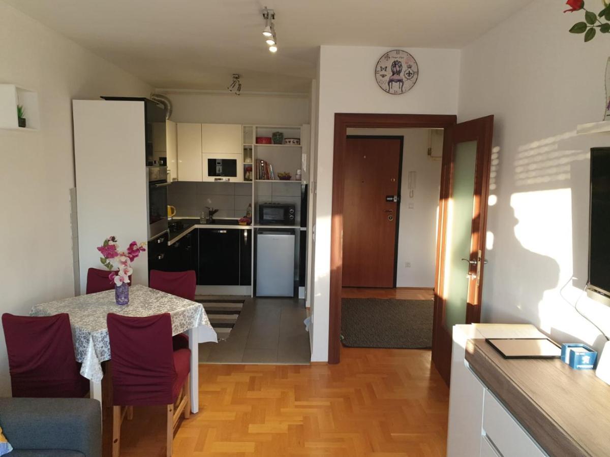 Apartman Dzakula Zagreb Luaran gambar